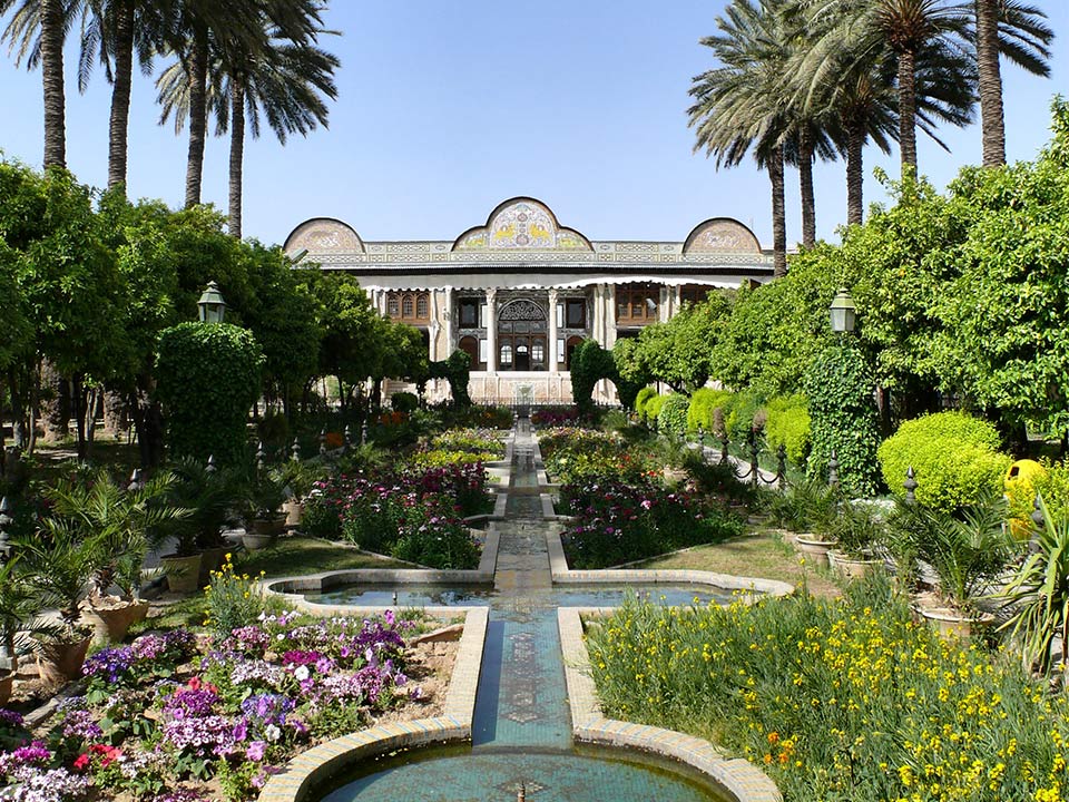 Narenjestan Qavam
